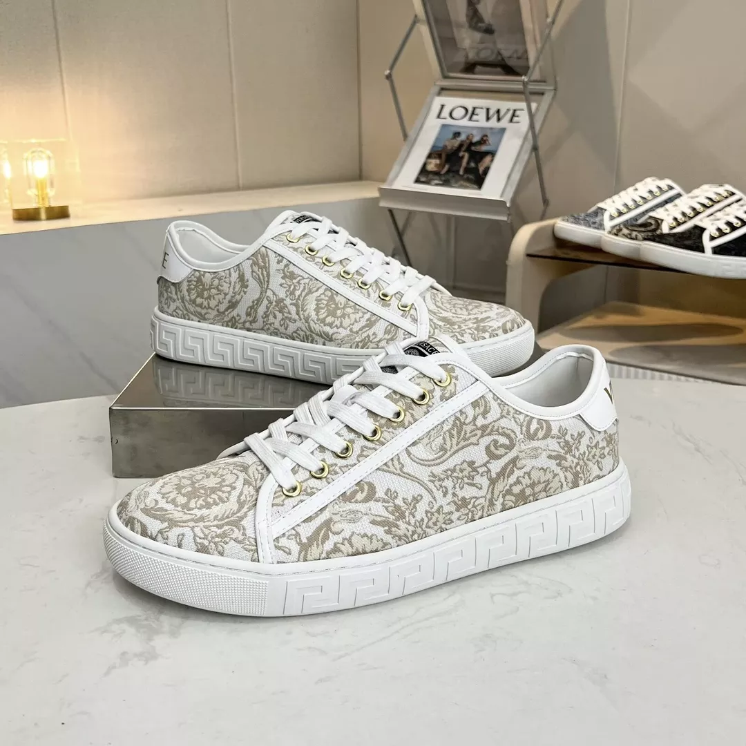 Versace Casual Shoes For Men Comfortable 2980