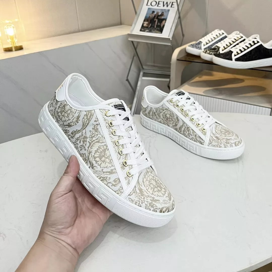 Versace Casual Shoes For Men Comfortable 2980