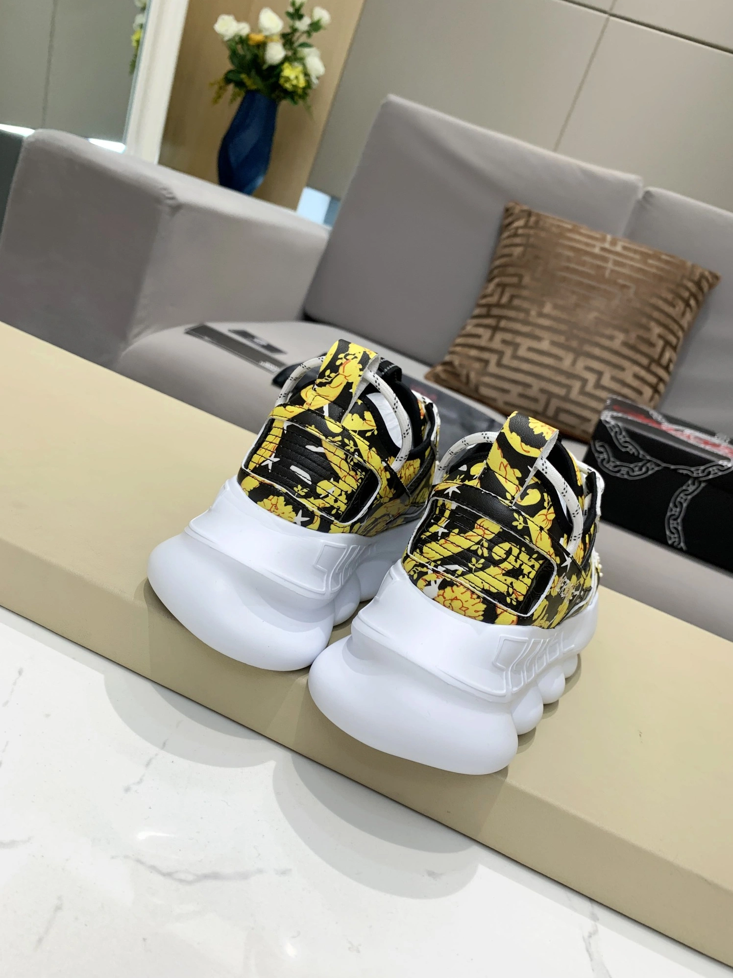 Versace Casual Shoes For Men DailyWear 8308
