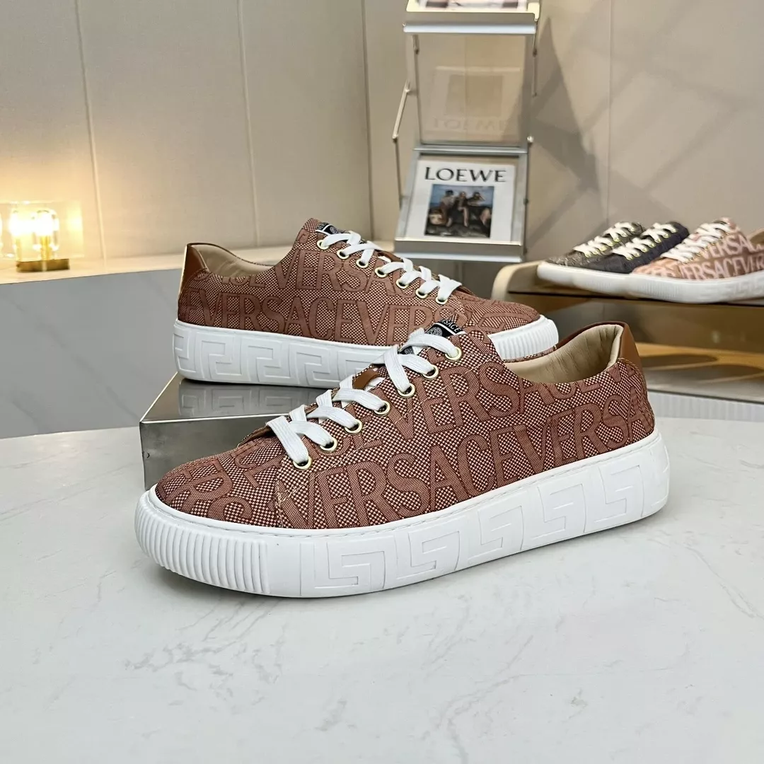 Versace Casual Shoes For Men EyeCatching 2990