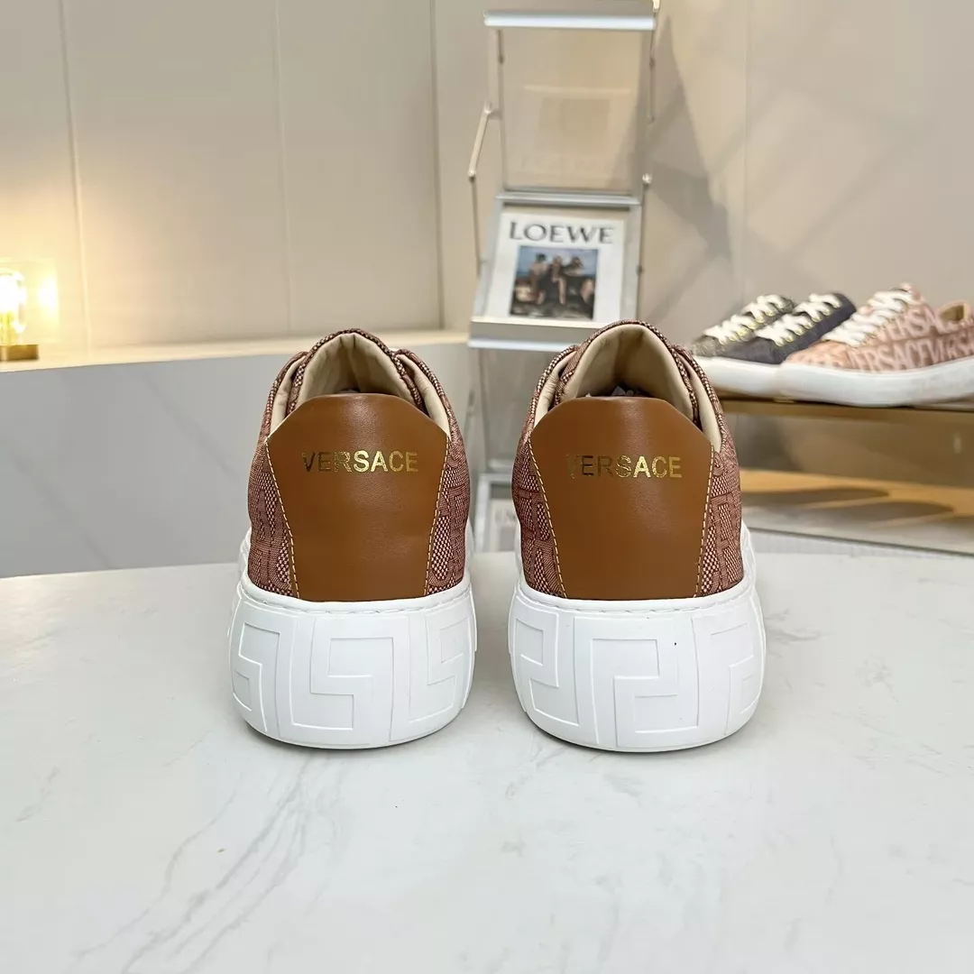 Versace Casual Shoes For Men EyeCatching 2990