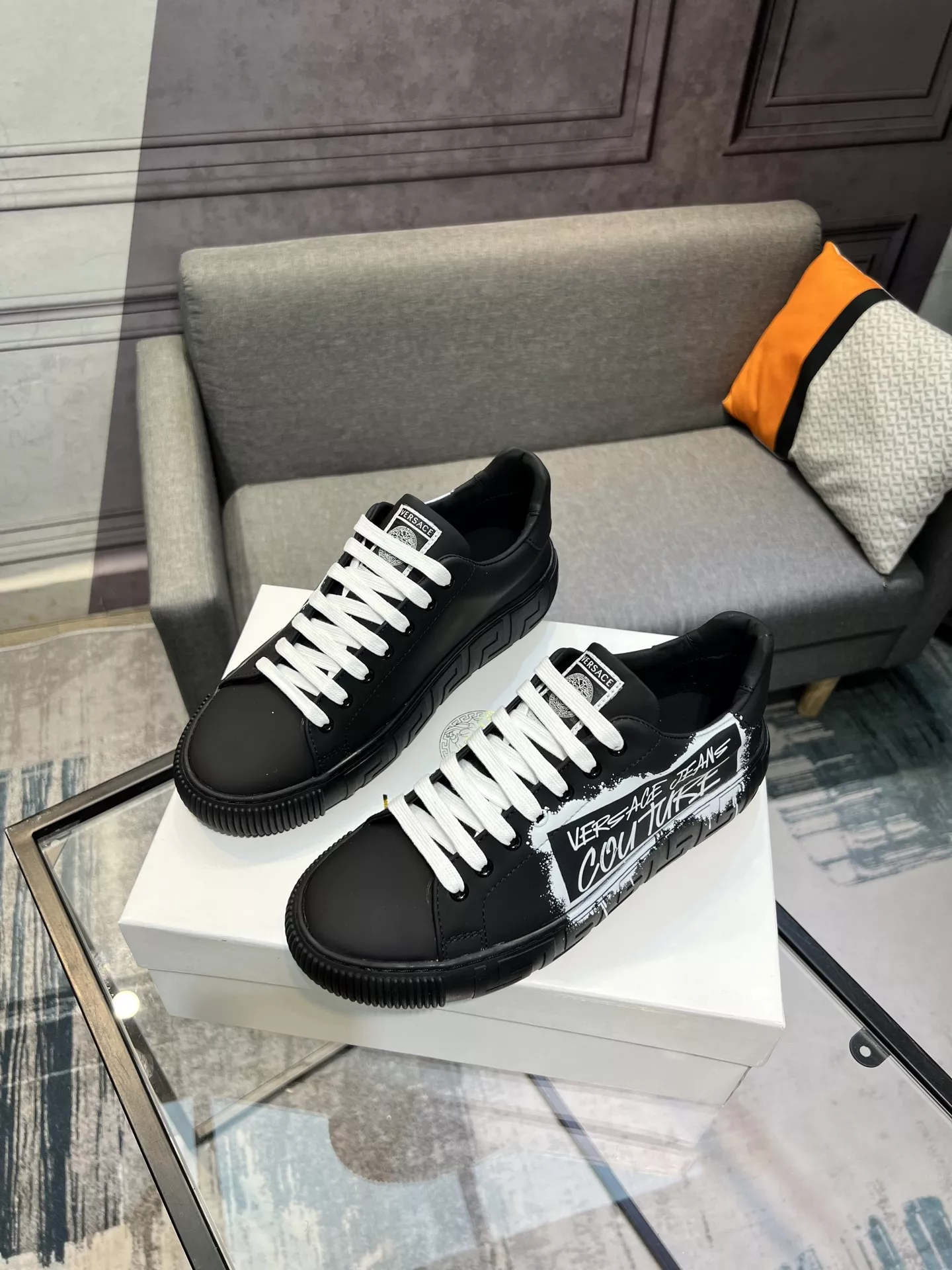 Versace Casual Shoes For Men HighQuality 5389