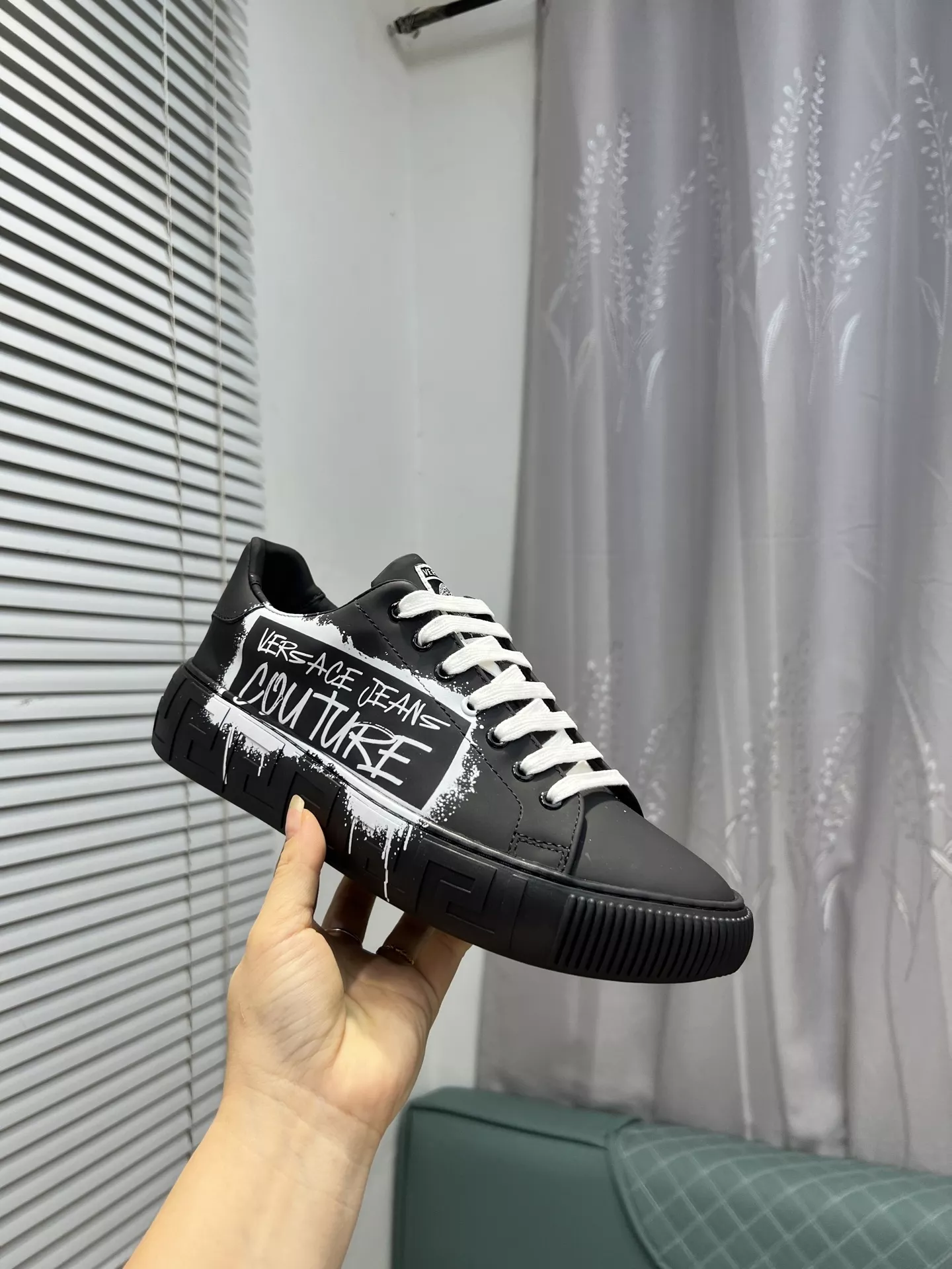 Versace Casual Shoes For Men HighQuality 5389