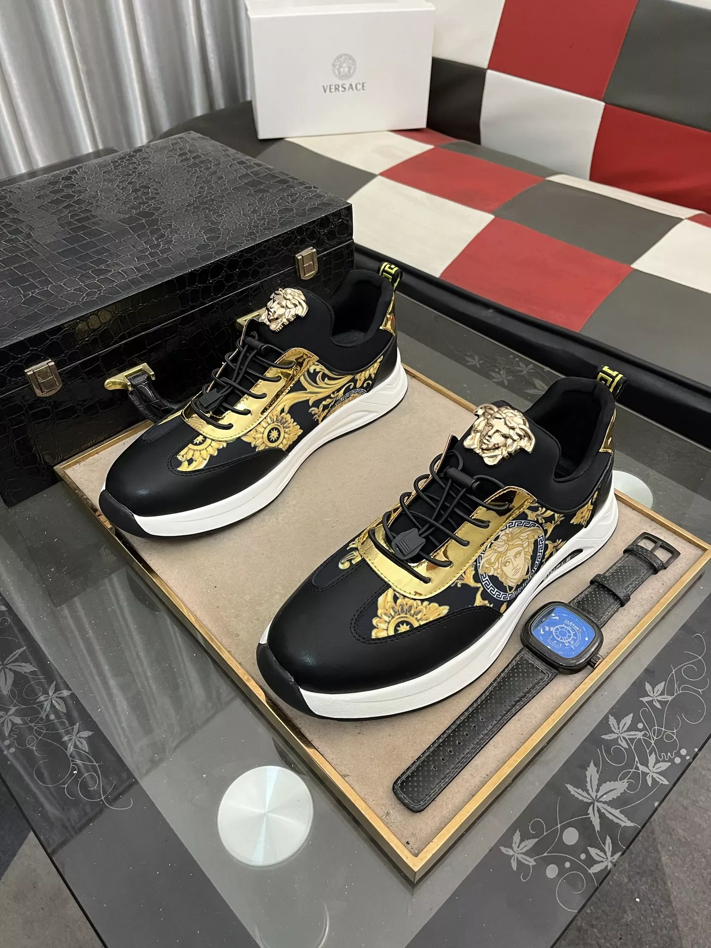 Versace Casual Shoes For Men Trendsetting 7896