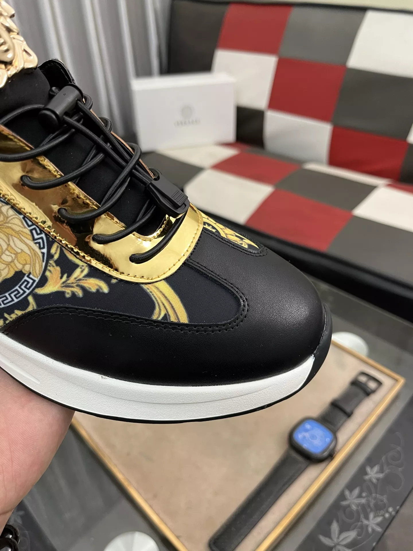 Versace Casual Shoes For Men Trendsetting 7896