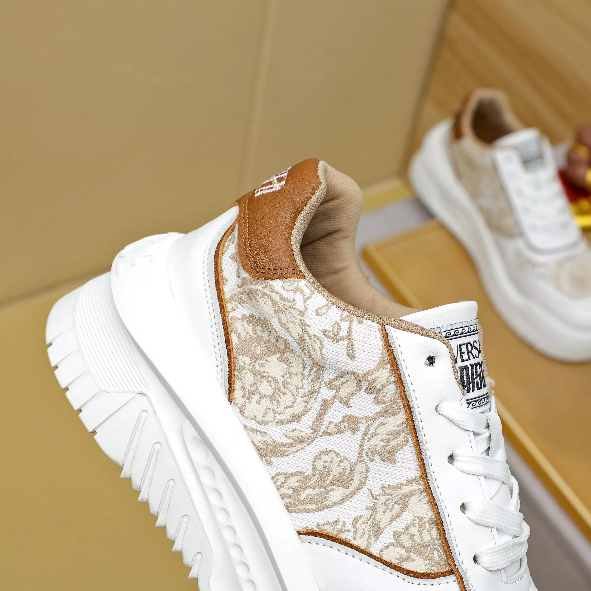 Versace Casual Shoes For Men WellDesigned 7464