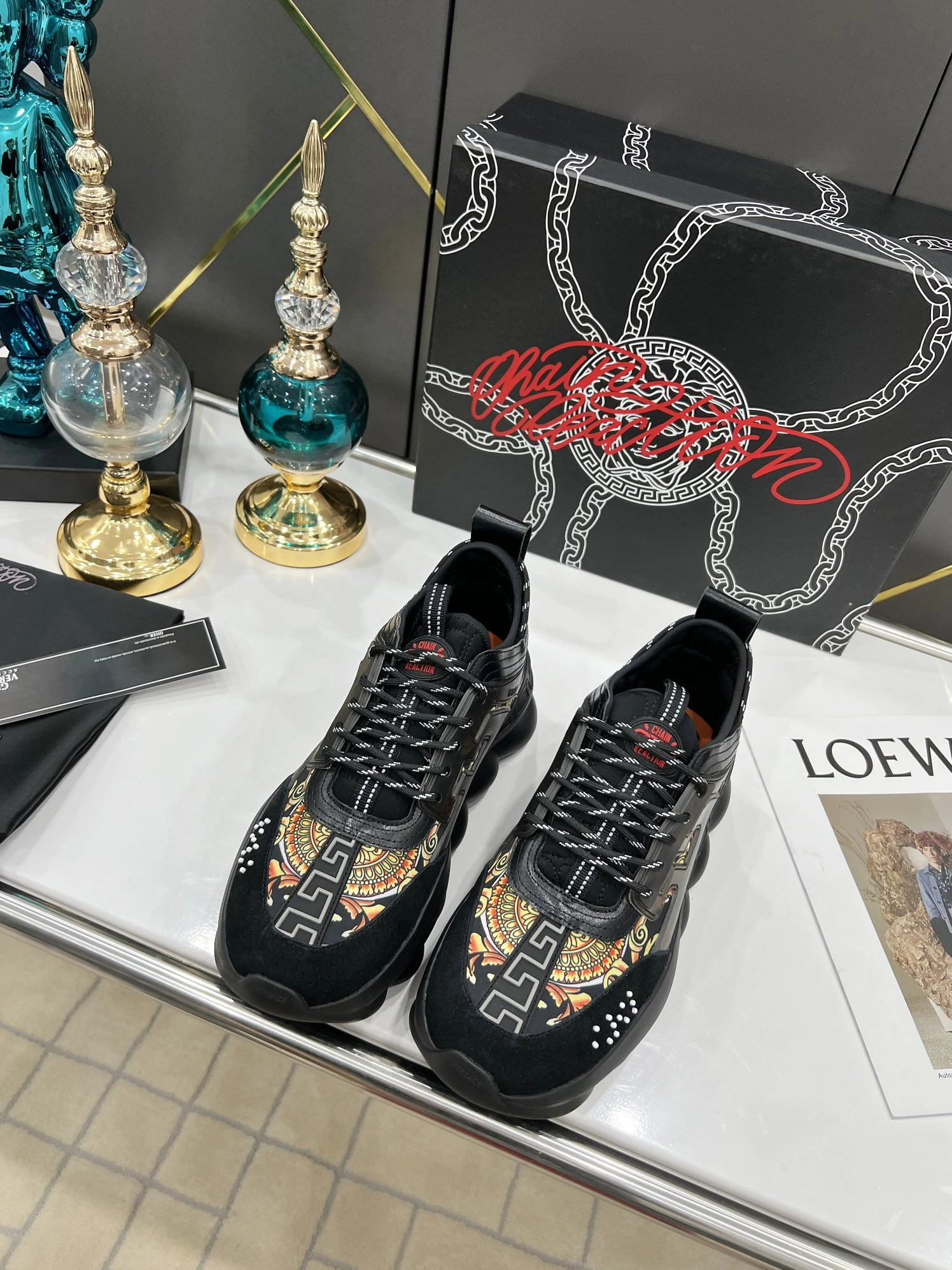 Versace Casual Shoes For Women Efficient 9557