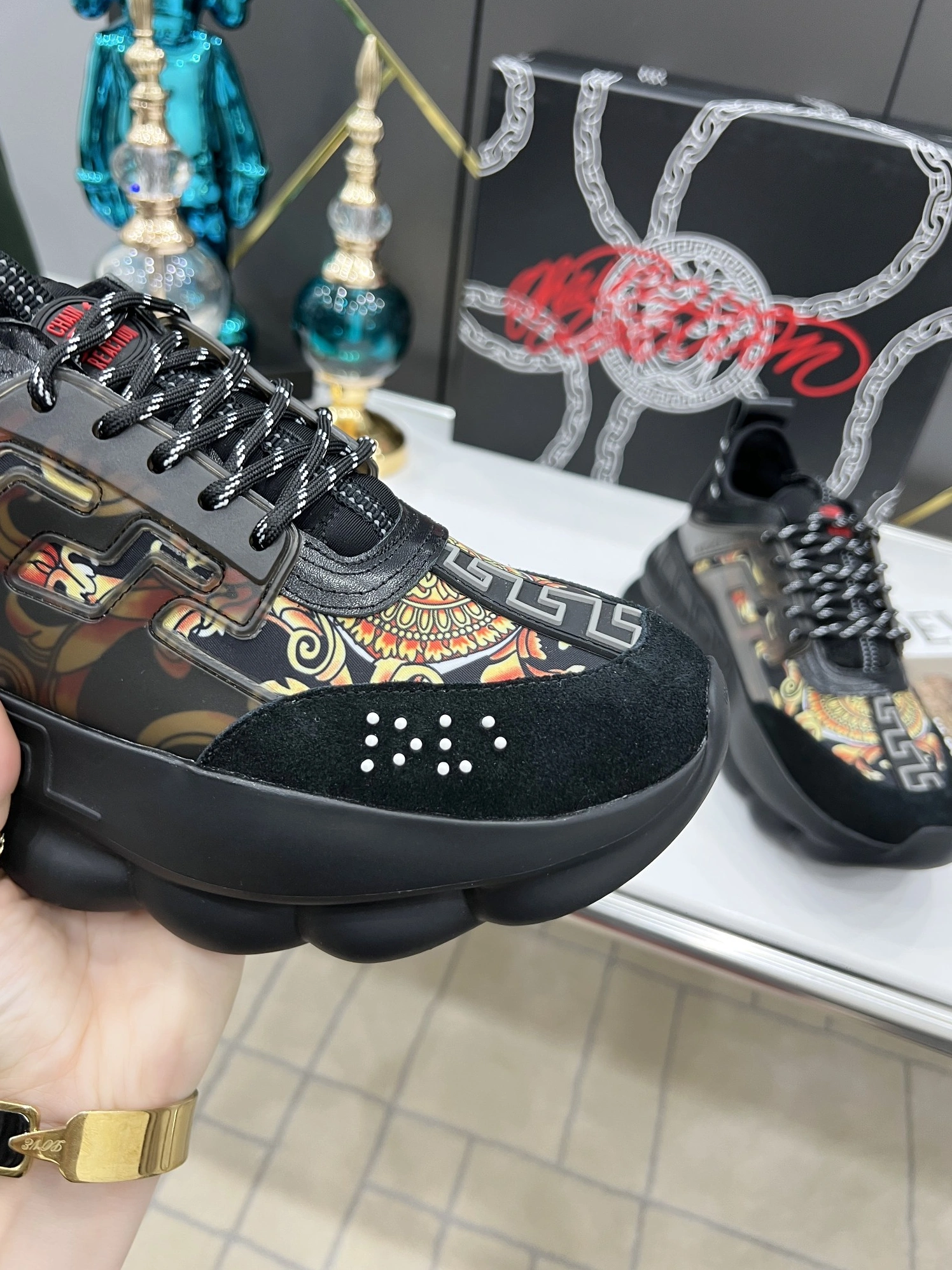 Versace Casual Shoes For Women Efficient 9557