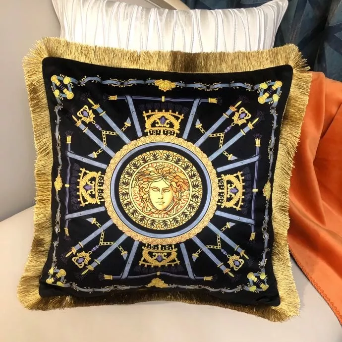 Versace Cushion AllSeason 1960