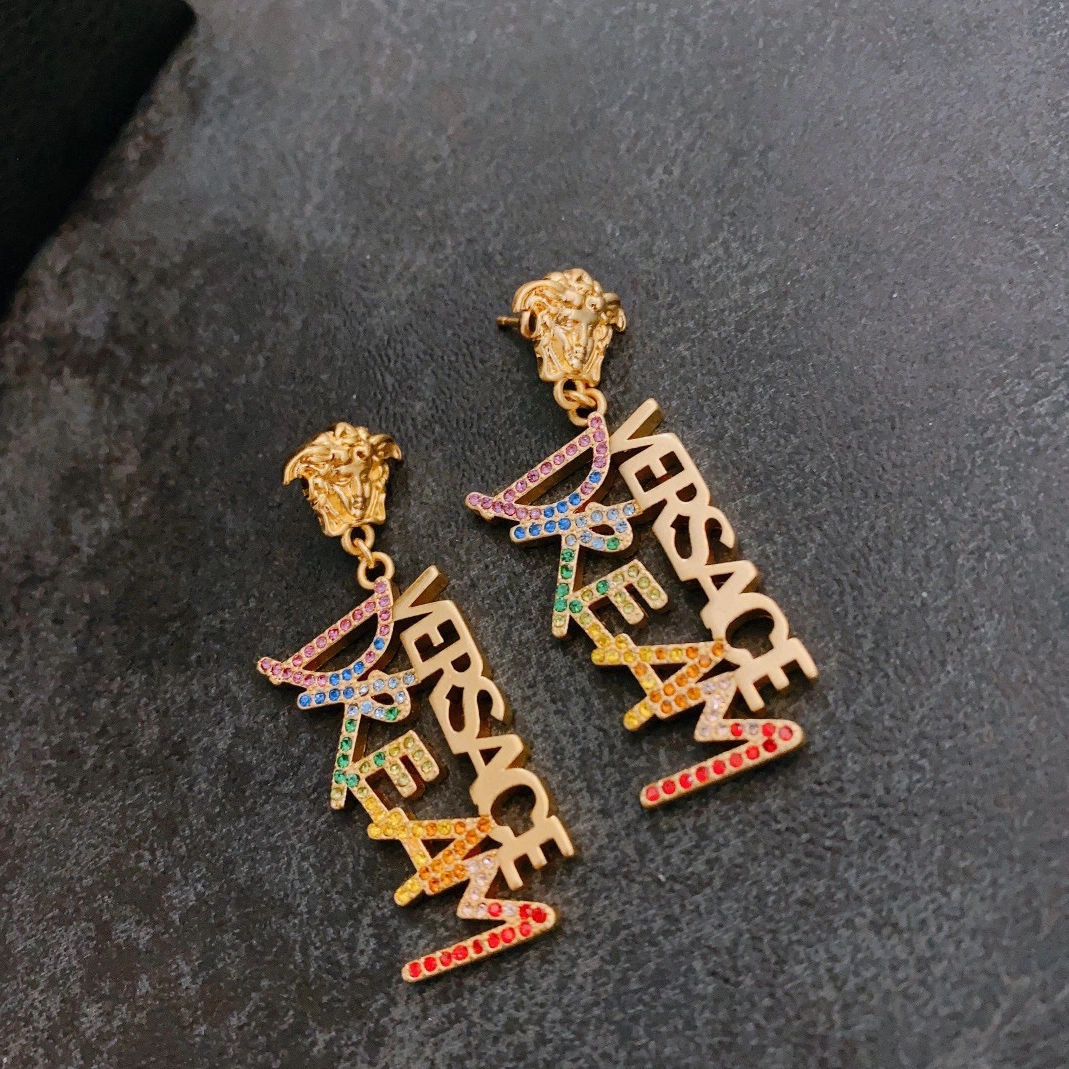 Versace Earrings For Women Comfortable 7882