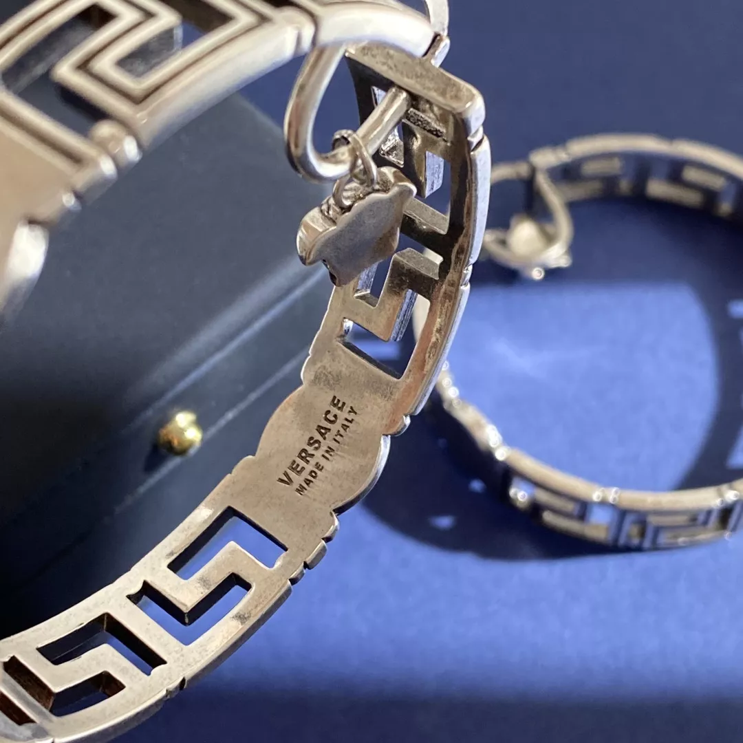 Versace Earrings For Women Timeless 5526