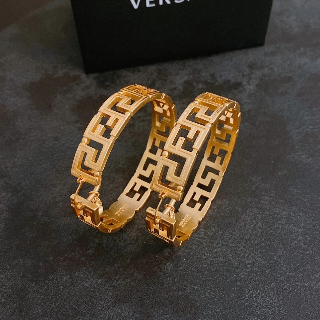 Versace Earrings For Women Timeless 7154