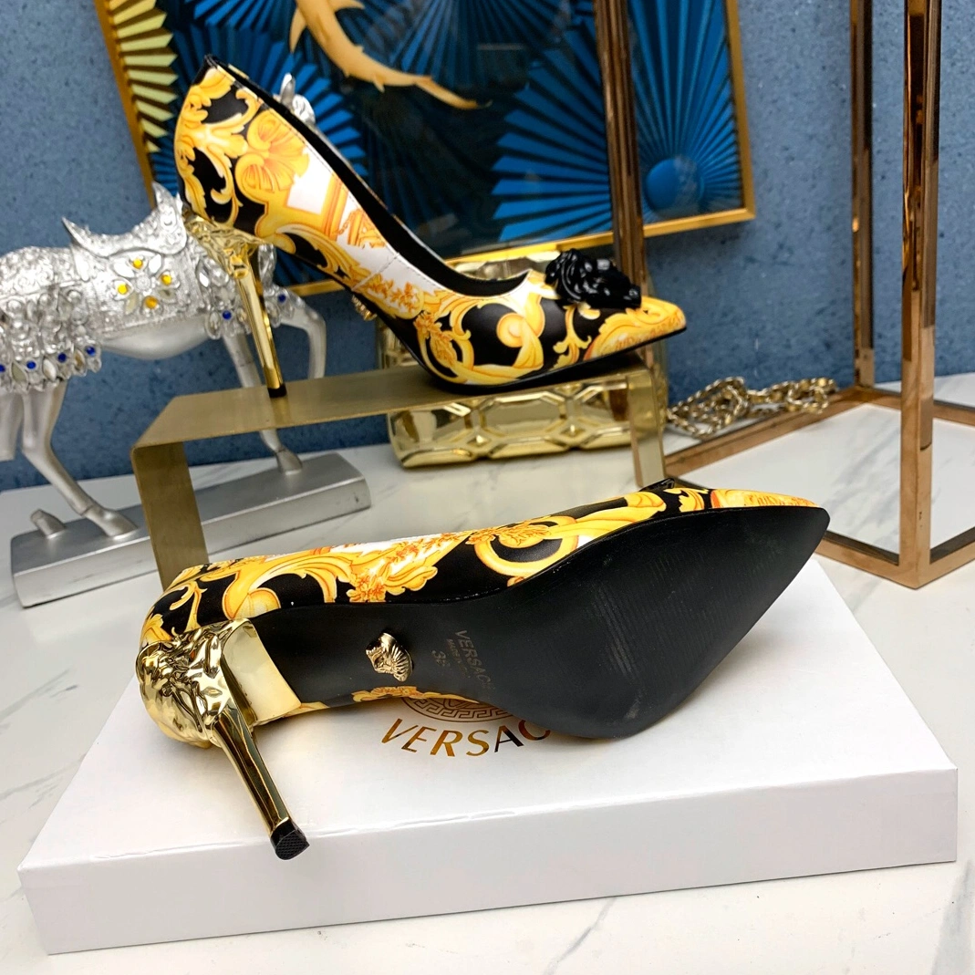 Versace High-Heeled Shoes For Women Resilient 2527