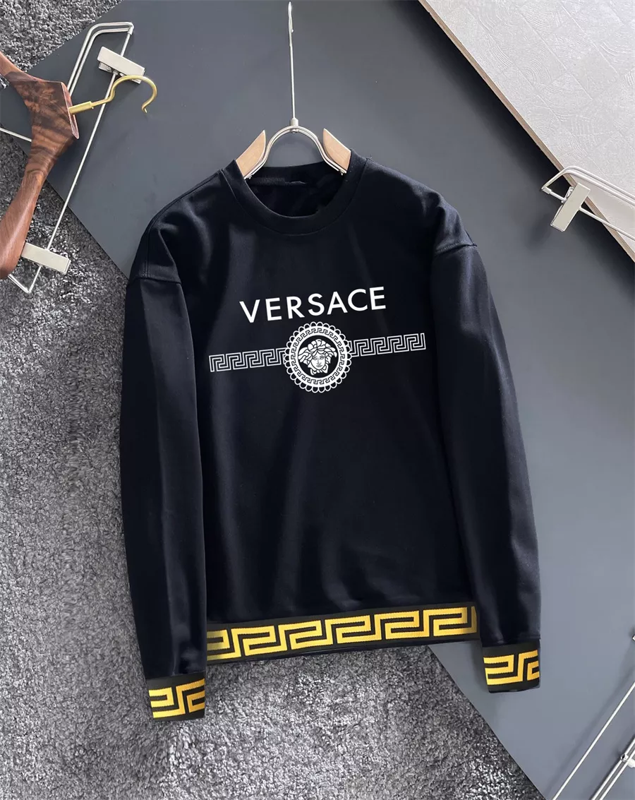 Versace Hoodies Long Sleeved For Men Flexible 3790