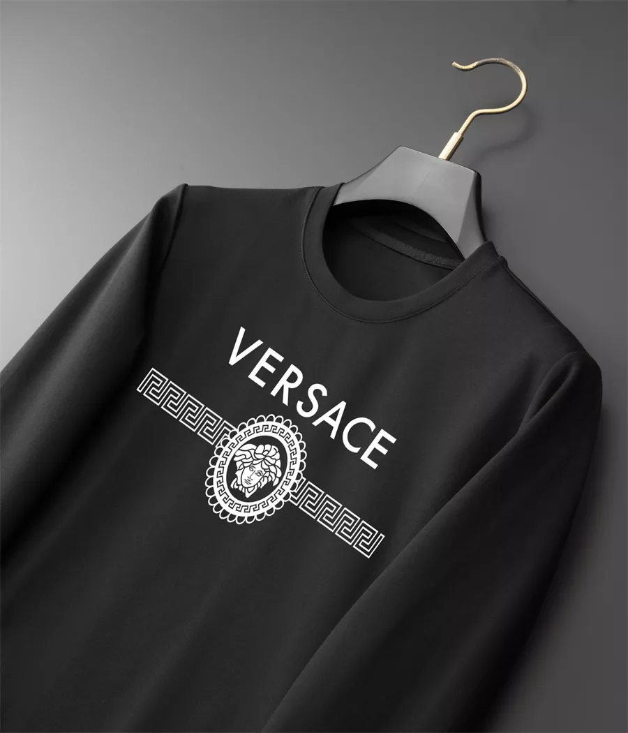 Versace Hoodies Long Sleeved For Men Flexible 3790