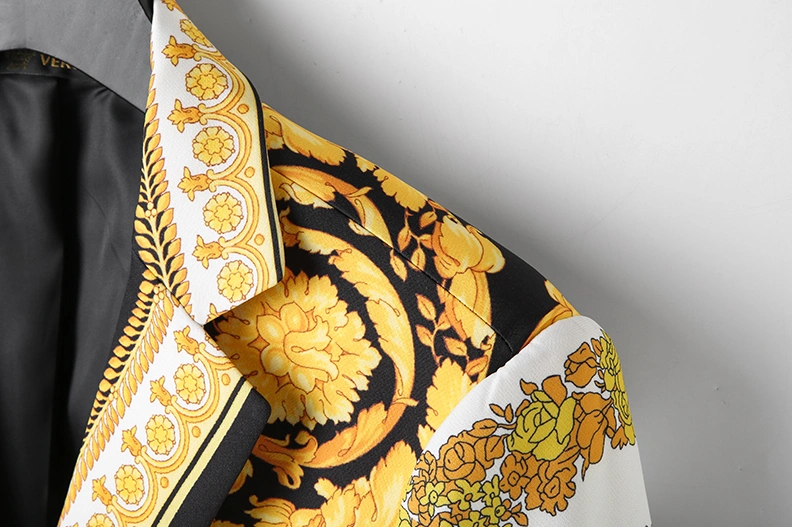 Versace Jackets Long Sleeved For Men BestValue 8063