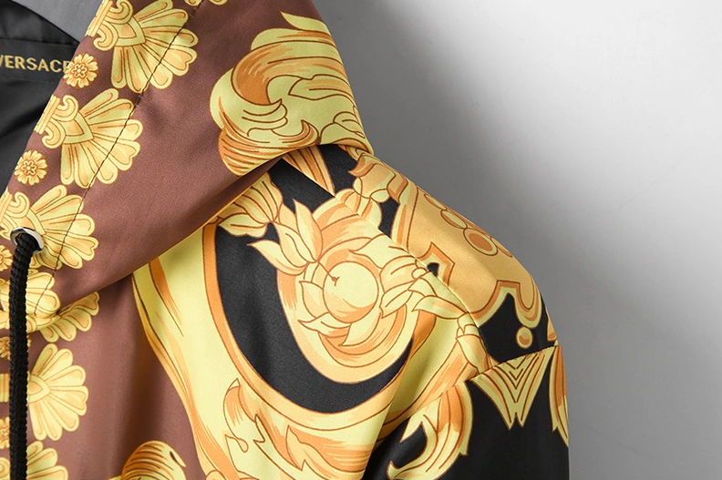 Versace Jackets Long Sleeved For Men Bright 8342