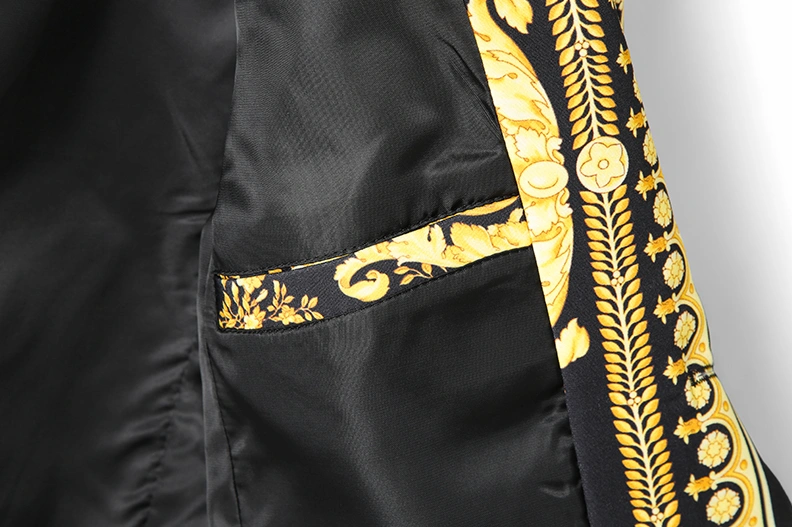 Versace Jackets Long Sleeved For Men DailyWear 6896