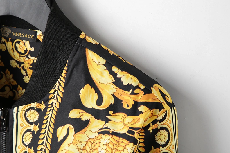 Versace Jackets Long Sleeved For Men EyeCatching 5654