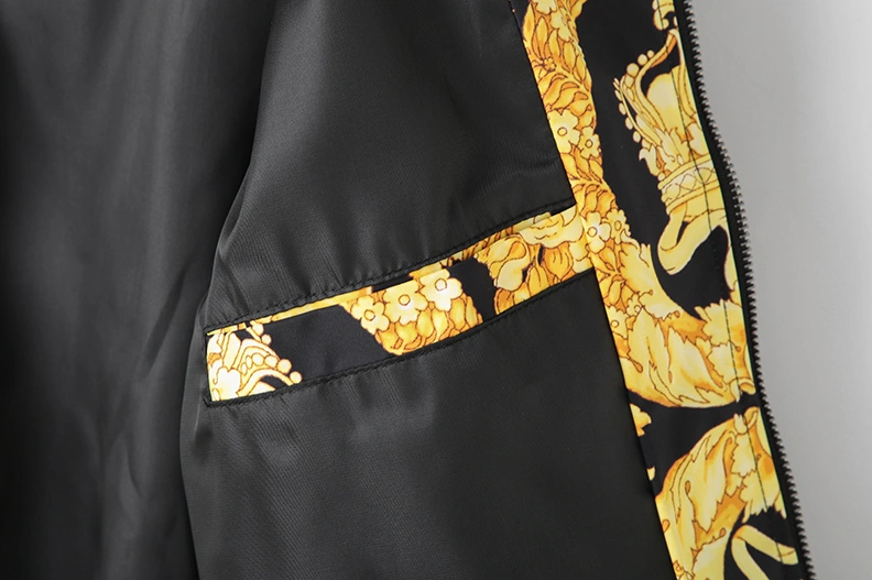 Versace Jackets Long Sleeved For Men EyeCatching 5654