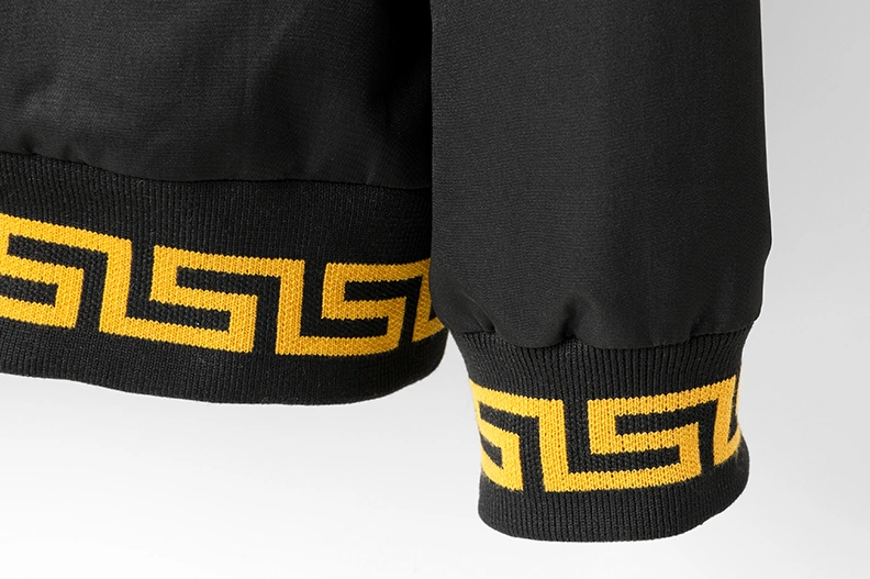 Versace Jackets Long Sleeved For Men Sophisticated 7040