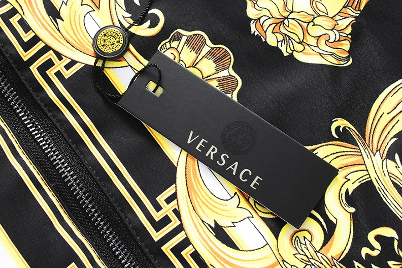 Versace Jackets Long Sleeved For Men WellDesigned 9071