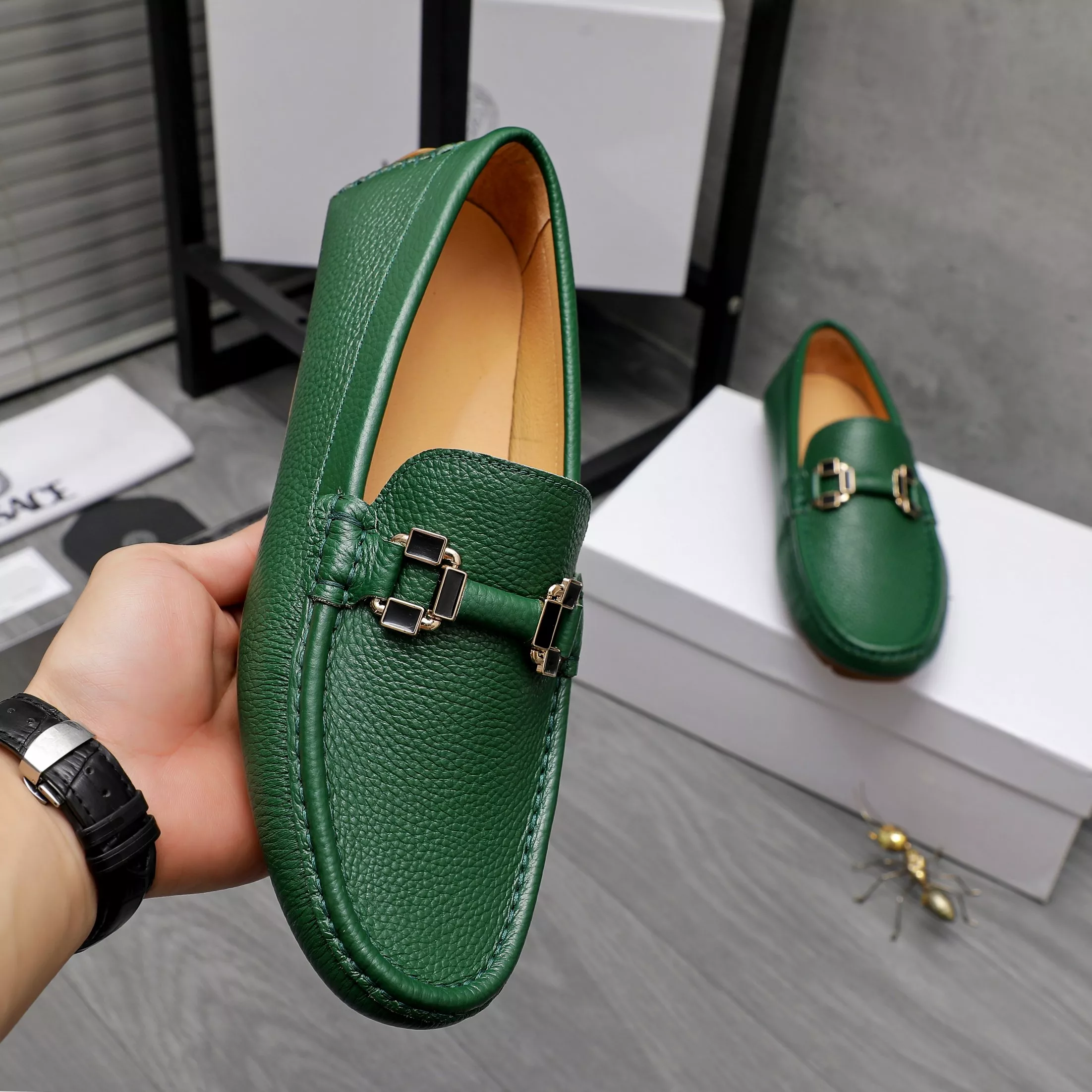 Versace Leather Shoes For Men Affordable 6019