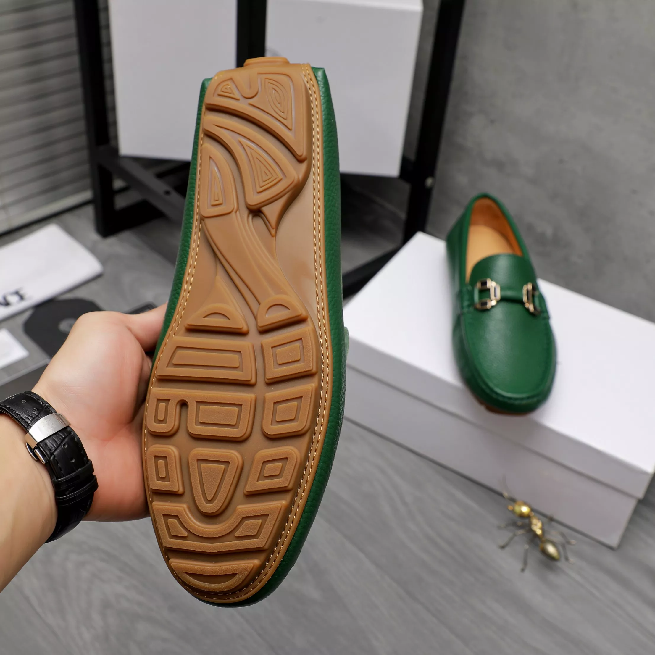 Versace Leather Shoes For Men Affordable 6019