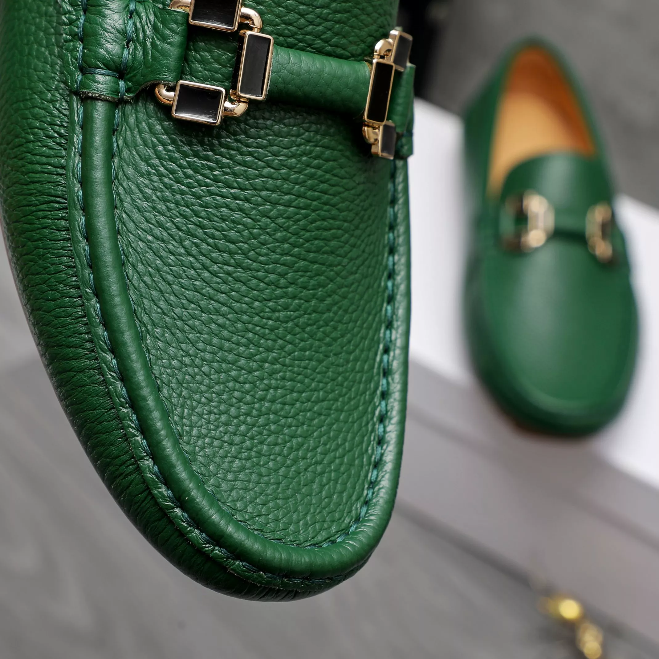 Versace Leather Shoes For Men Affordable 6019