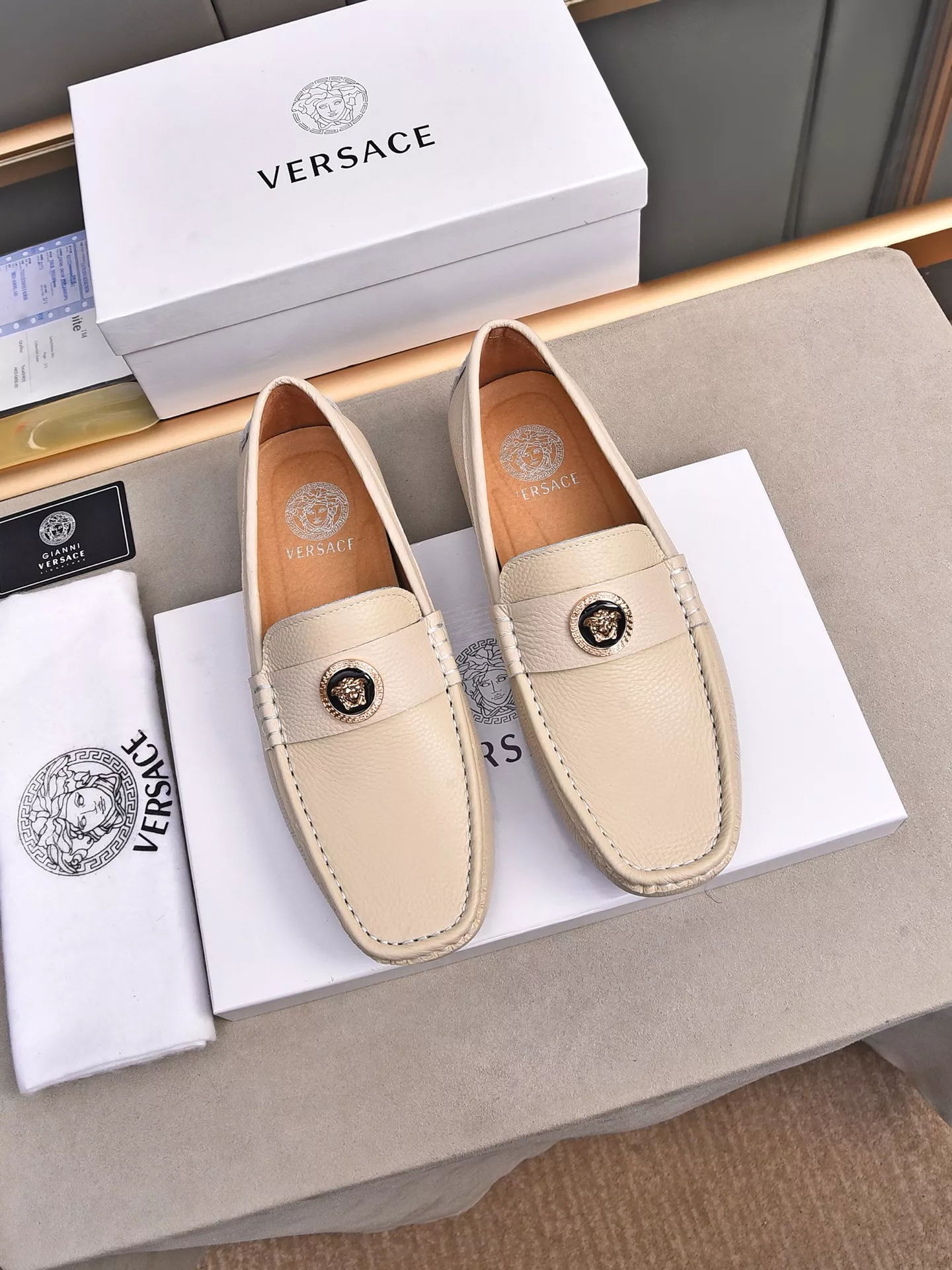 Versace Leather Shoes For Men Bold 4576