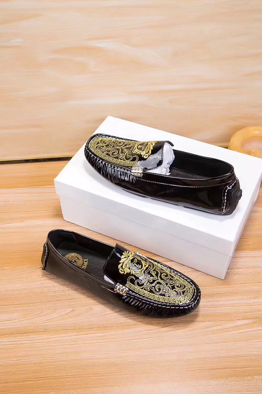 Versace Leather Shoes For Men Bold 470
