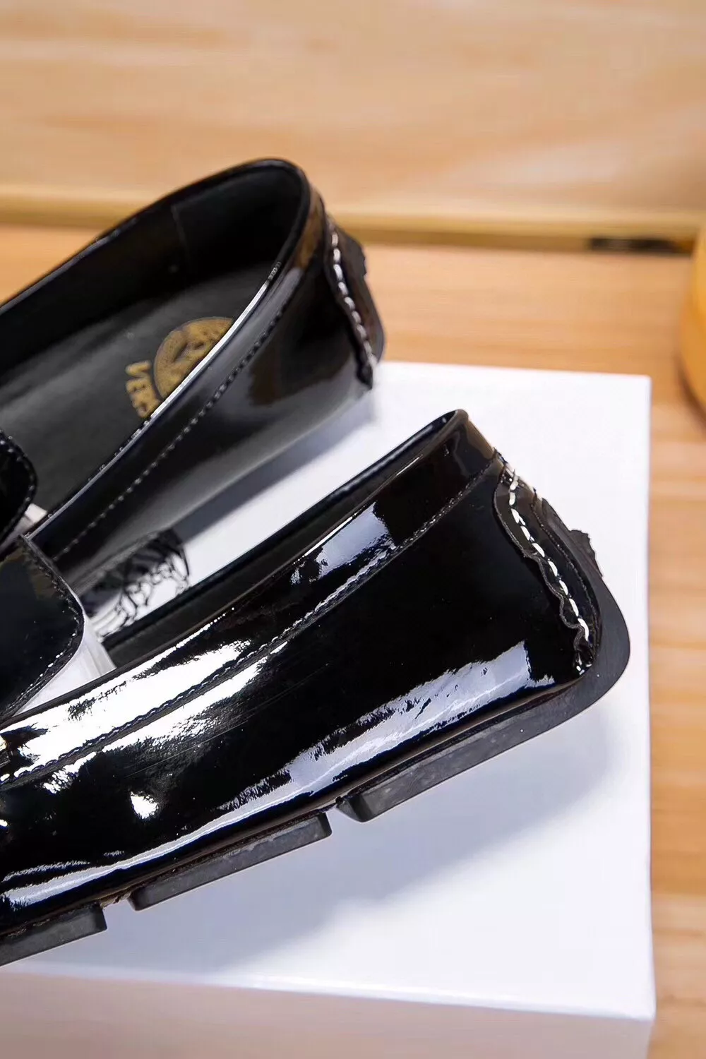 Versace Leather Shoes For Men Bold 470