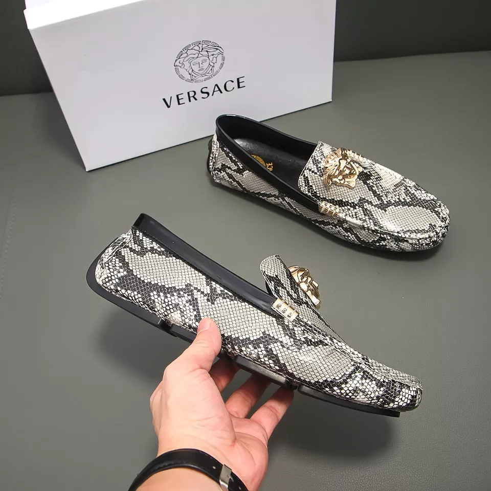 Versace Leather Shoes For Men Comfortable 7762