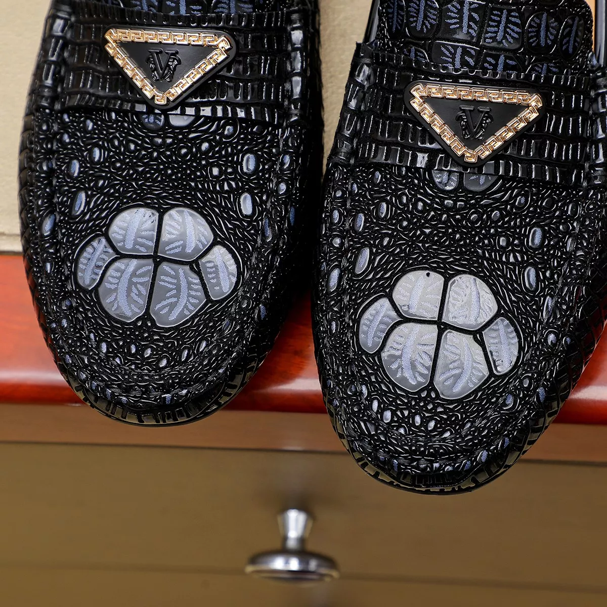 Versace Leather Shoes For Men Comfortable 9451