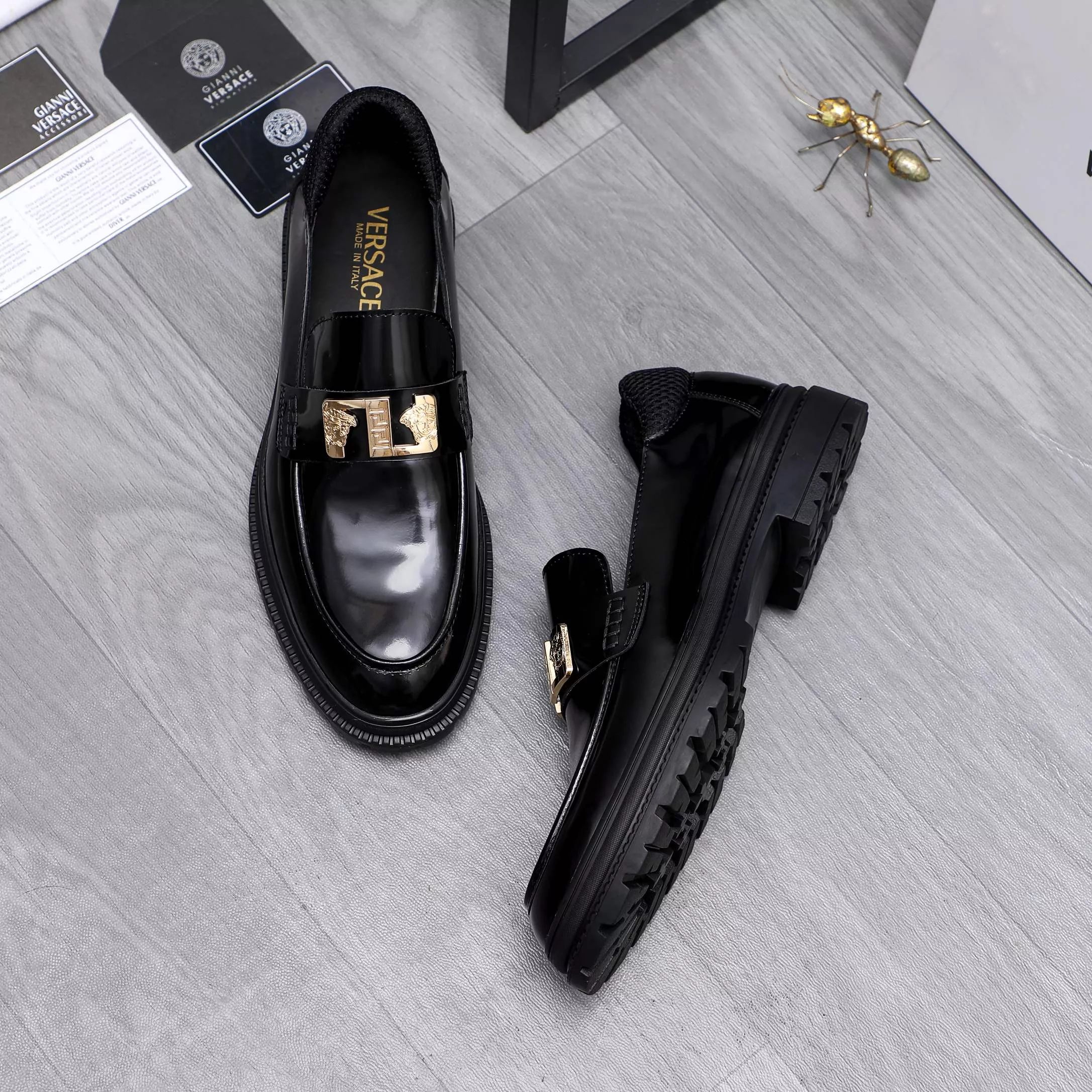 Versace Leather Shoes For Men DailyWear 7951