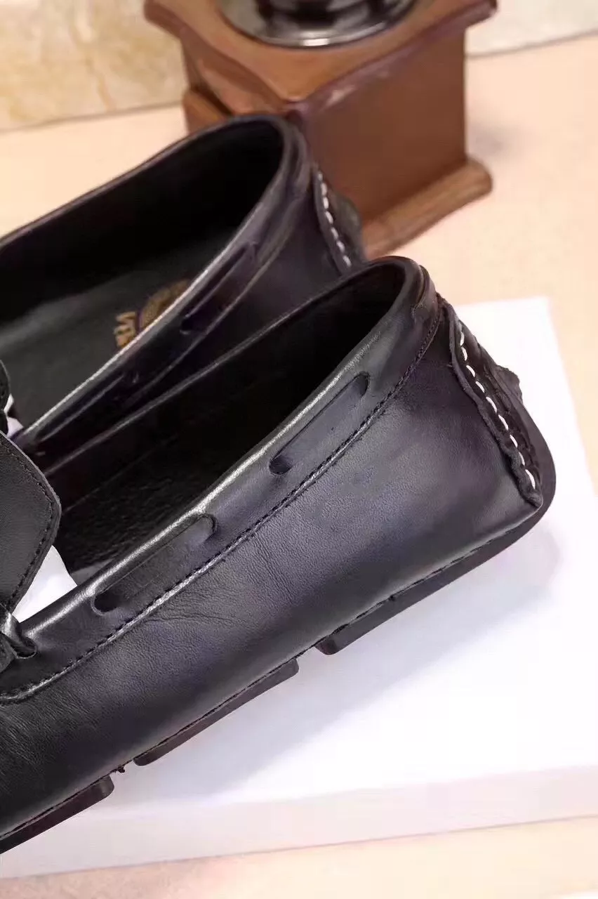 Versace Leather Shoes For Men Durable 4130