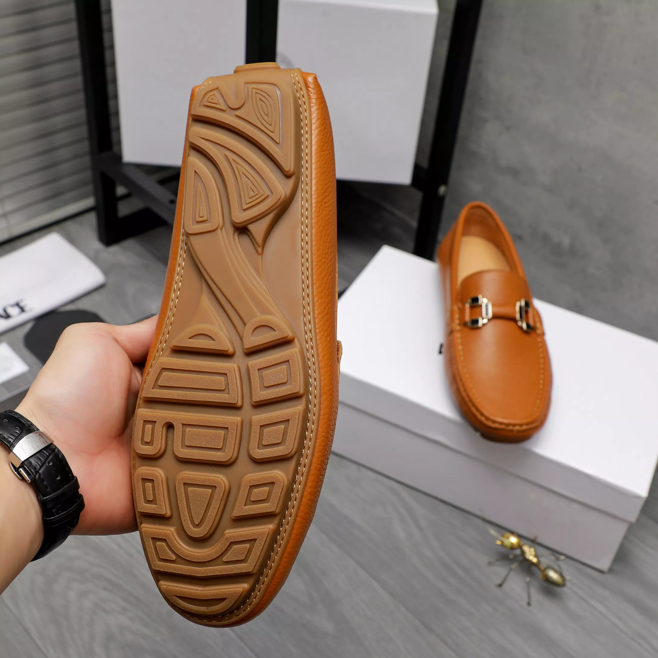 Versace Leather Shoes For Men EasyMatch 5504