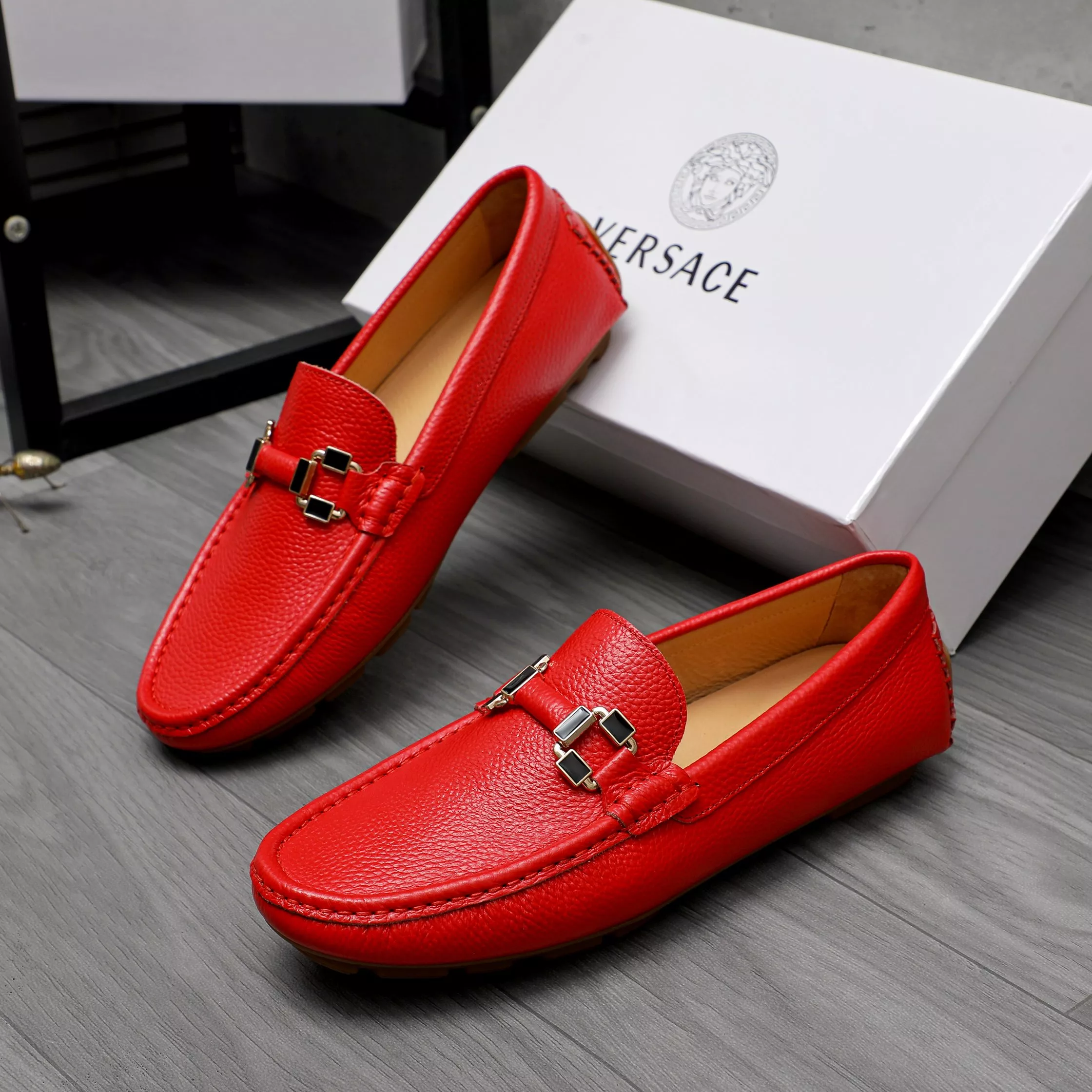 Versace Leather Shoes For Men Practical 5672