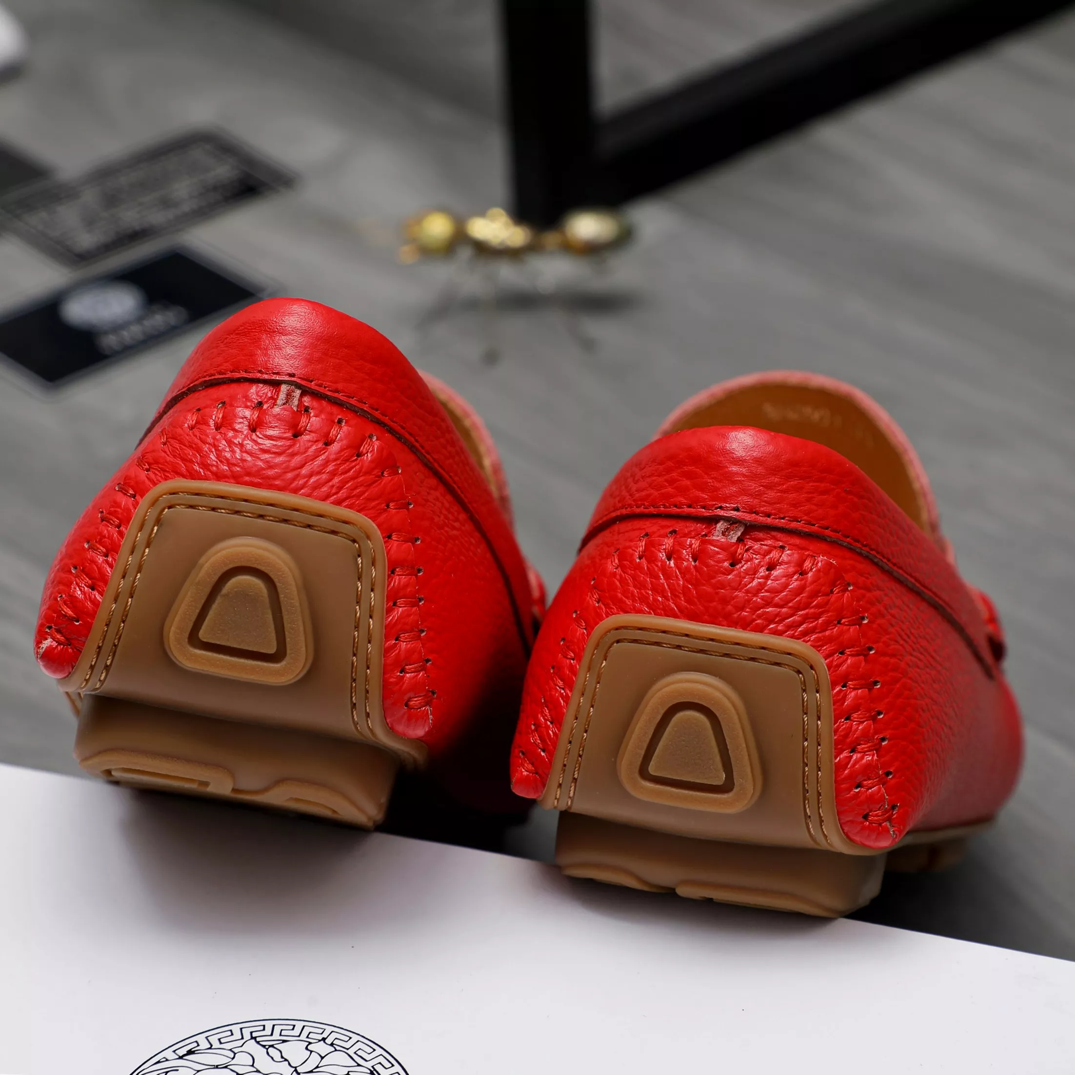Versace Leather Shoes For Men Practical 5672