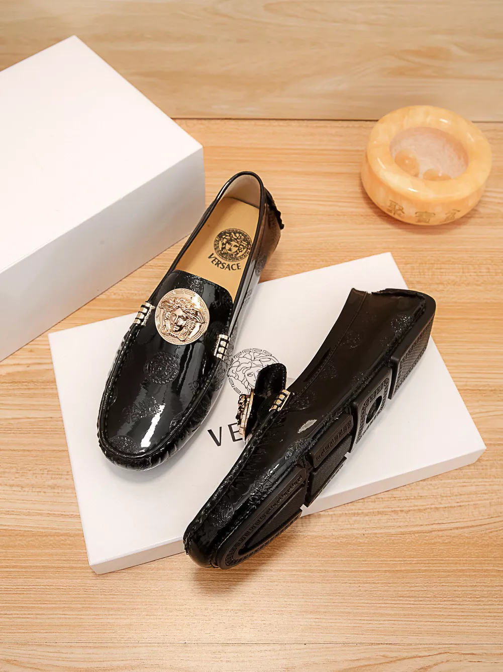 Versace Leather Shoes For Men Trendsetting 4853