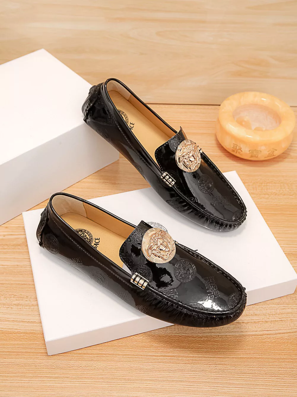 Versace Leather Shoes For Men Trendsetting 4853