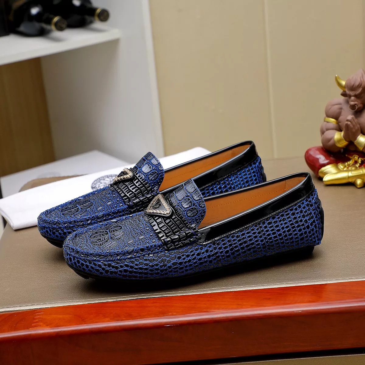 Versace Leather Shoes For Men Trendsetting 6642