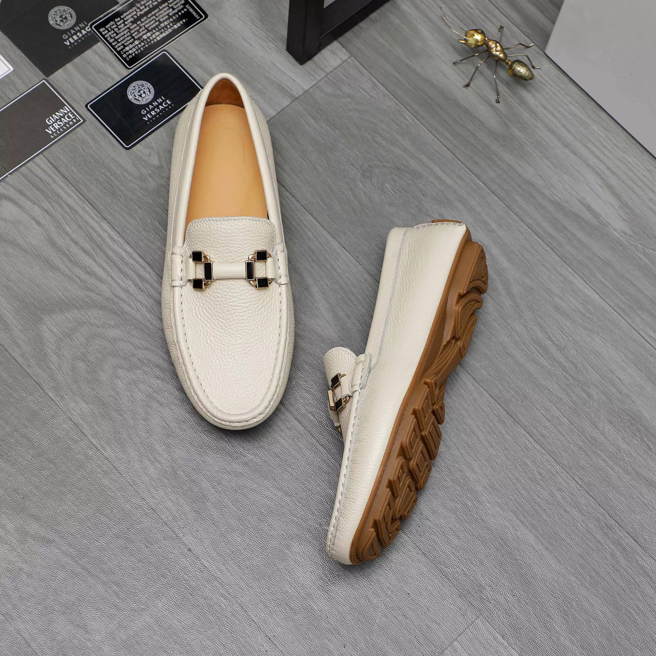 Versace Leather Shoes For Men Trendy 4941