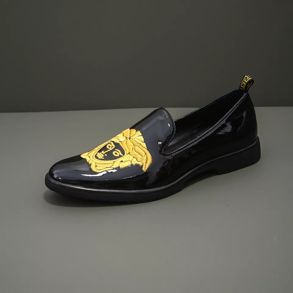 Versace Leather Shoes For Men UrbanStyle 1976