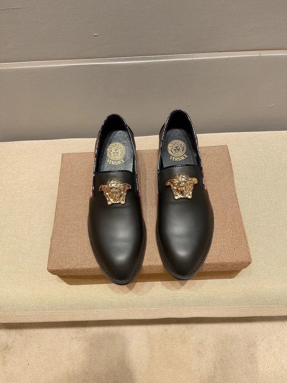 Versace Leather Shoes For Men UrbanStyle 4743