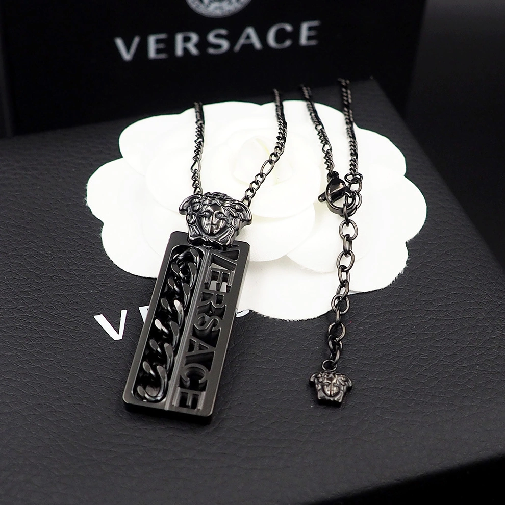 Versace Necklace Efficient 884