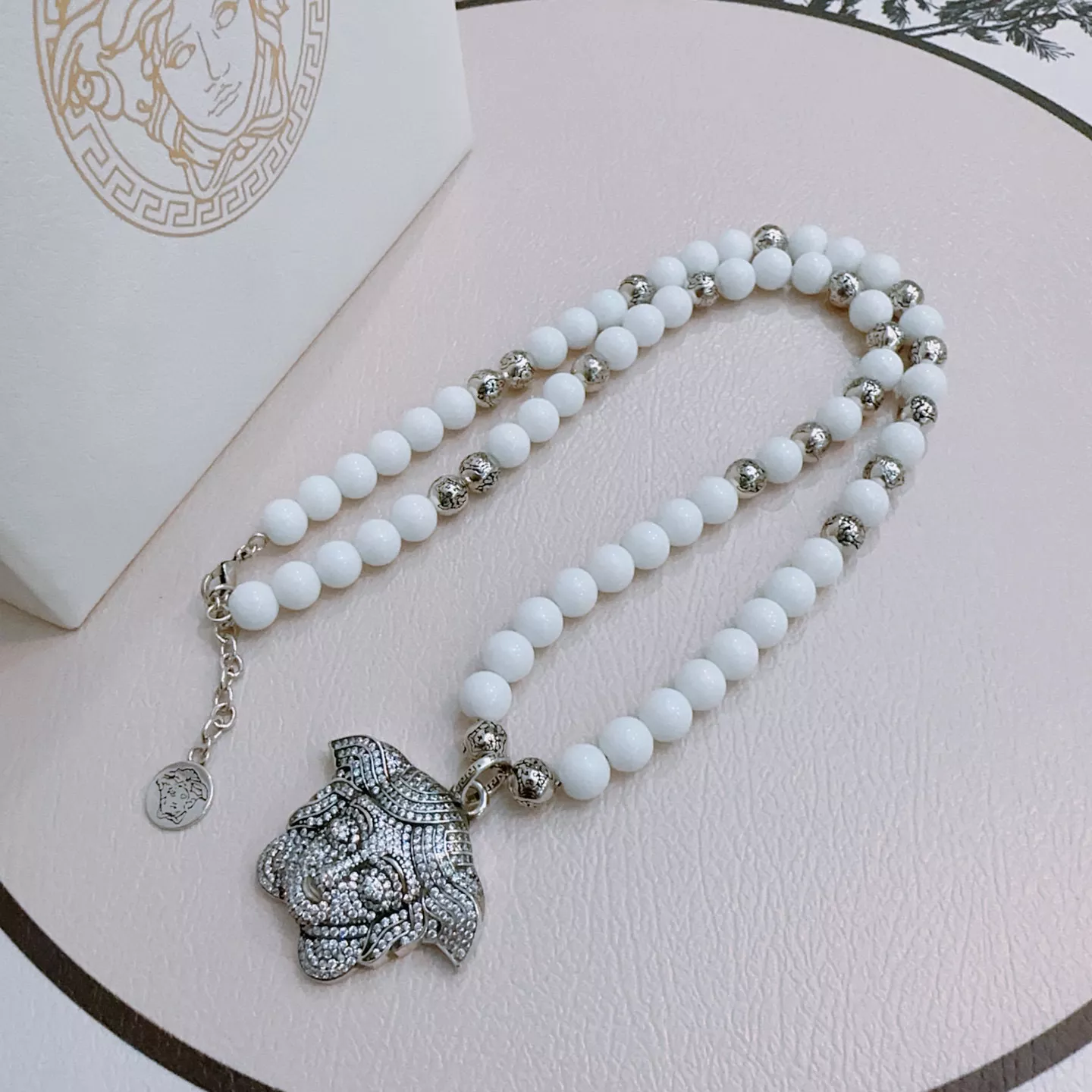 Versace Necklaces Practical 3361
