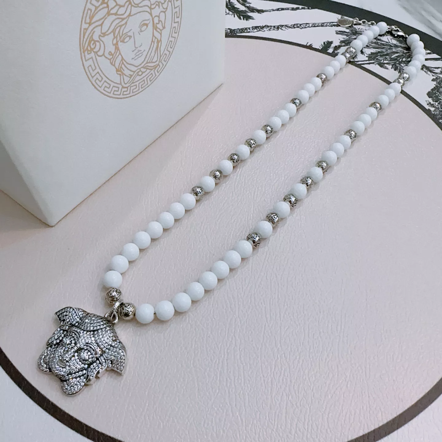 Versace Necklaces Practical 3361