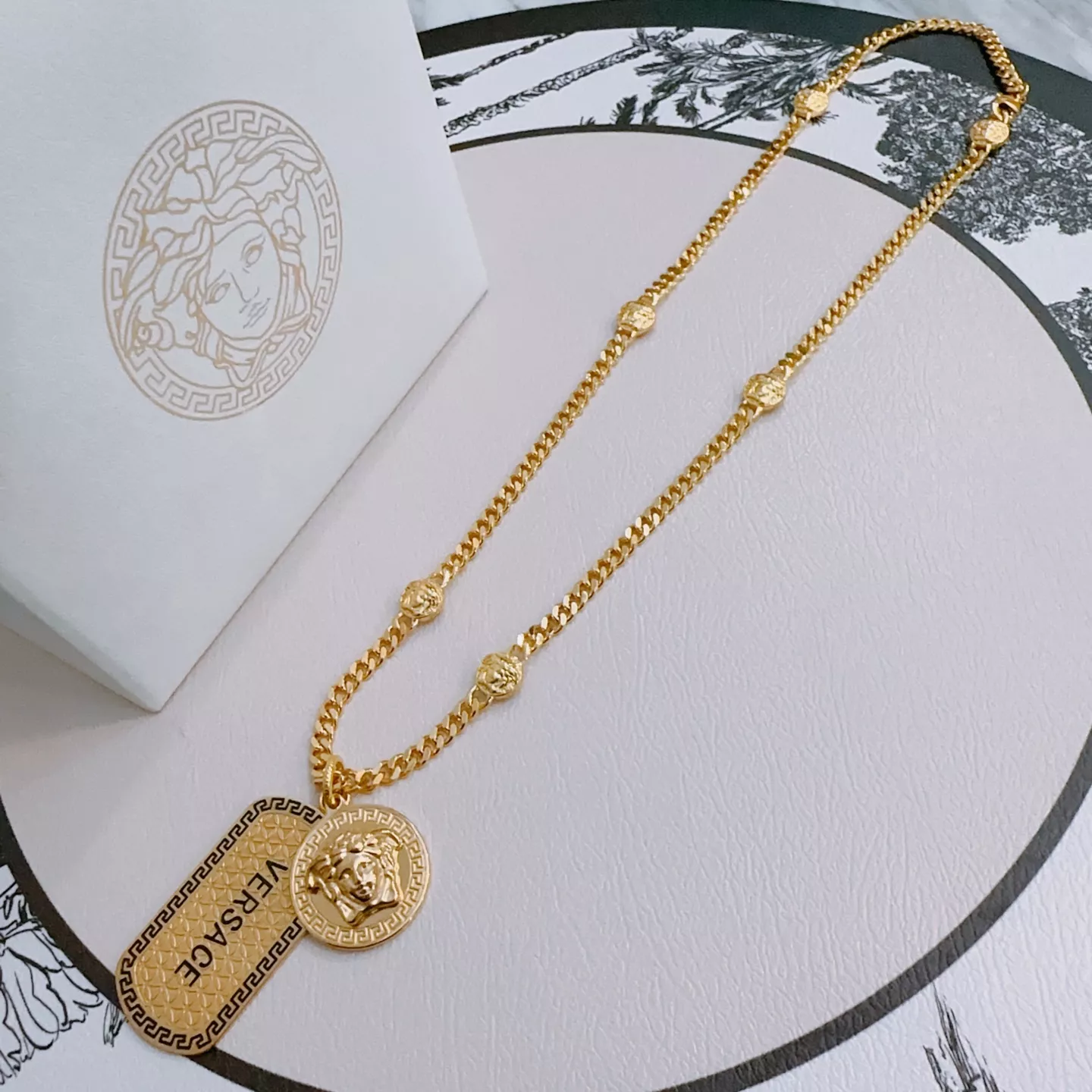 Versace Necklaces Timeless 1619
