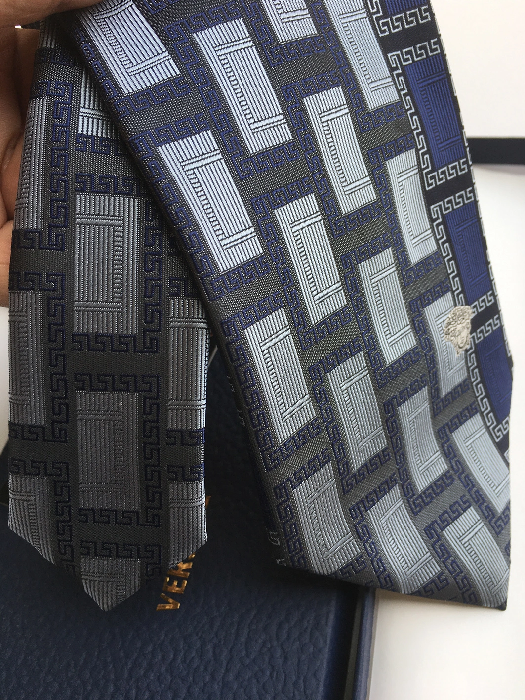 Versace Necktie For Men AllSeason 1223